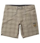 Vissla - Solid Sets Print 18.5 Boardshorts | Men | Khaki