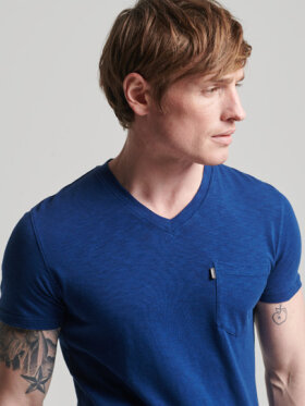 Superdry - Men's Pocket V-neck T-shirt i Øko Bomuld | Herre | Pilot Mid Blue