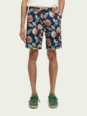 Scotch & Soda - Men's Stuart Printed Chino Shorts - Herre - Navy Fruits Aop