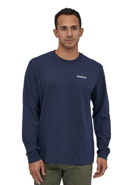Patagonia - Men's Long-Sleeved P-6 Logo Responsibili T-shirt - Herre - Navy