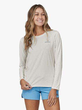 Patagonia - Women's LS Capilene Cool Daily Graphic UV T-shirt - Dame - Boardlogo White