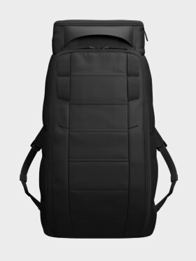 Db Journey - Hugger Backpack 30L - Black Out