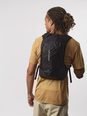 Salomon - CROSS 12 Backpack - Unisex - Black